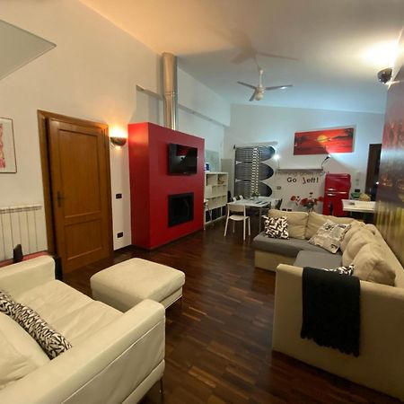 Casa Cirella Near Anagnina Metro Leilighet Roma Eksteriør bilde